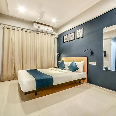 Hotel Bhumi World Bhiwandi Bagian luar foto