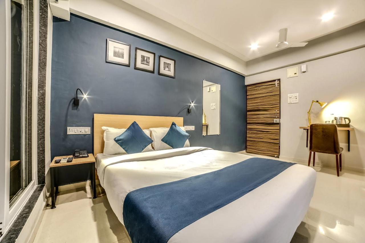 Hotel Bhumi World Bhiwandi Bagian luar foto